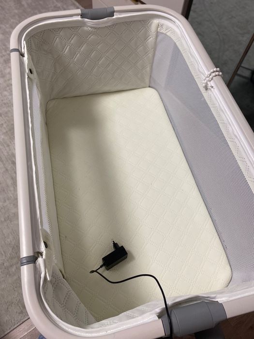 Манеж-кровать Kidilo с идеальном состоянии