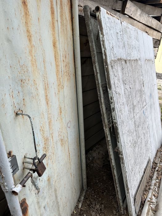 Ворота б / у продам
