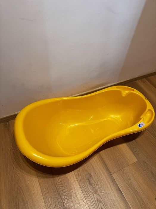 Бебешка вана със стойка lorelli