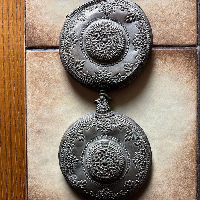 Старинни автентични пафти