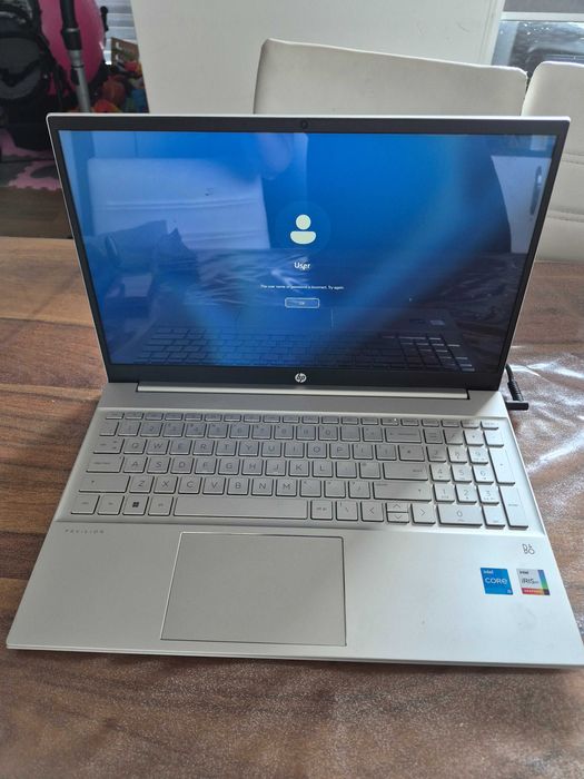 Лаптоп HP Pavilion 15-eg2017na Intel® Core™ i5 i5-1235U Laptop 39.6 cm (15.6") Touchscreen