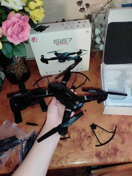 продам Квадрокоптер с камерой