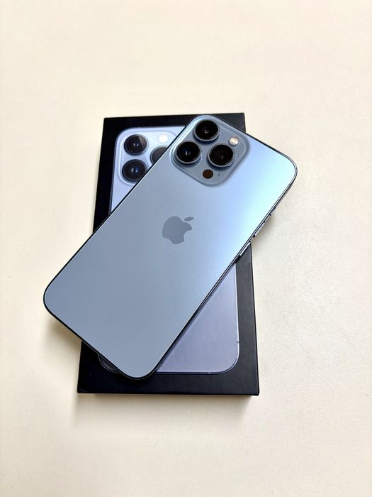 Magazin vinde : iPhone 13 Pro 128gb Sierra Blue cu bateria noua originala