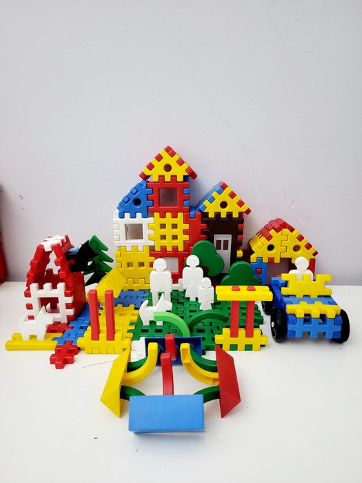 Конструктор  уникальный 800эл