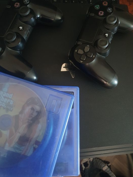 Sony playstation 4 pro
