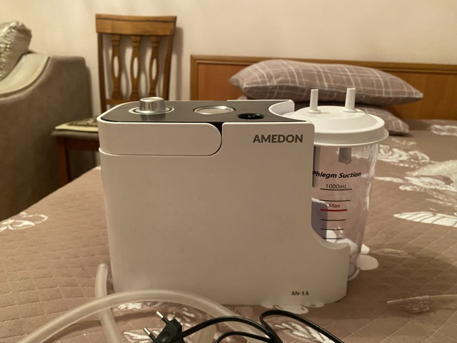 Продам хирургический отсасыватель