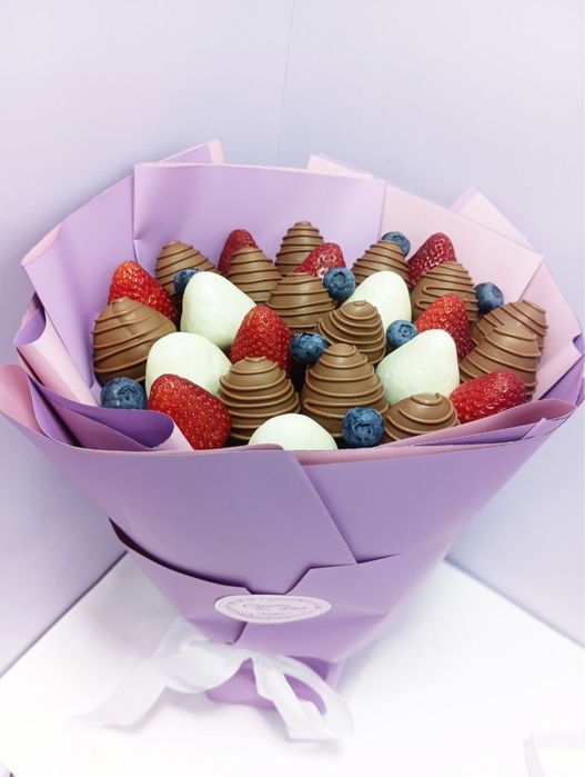 Клубника в шоколаде Кулупнойли шоколад