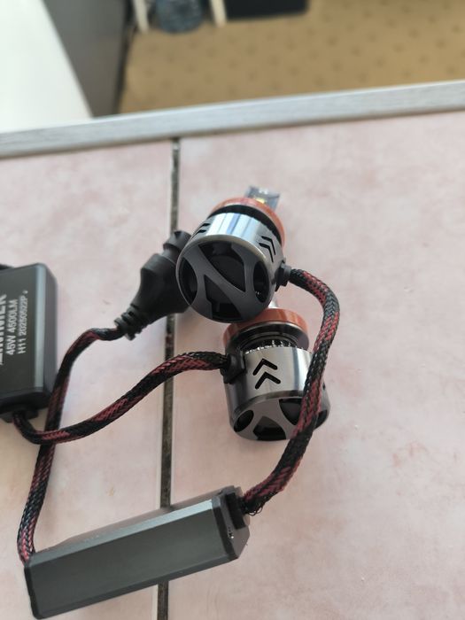 Жентра коблт нексия 3 спарк учун лампа сотилади холати аьло