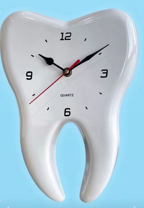 Часы настенные  разные кварцевые