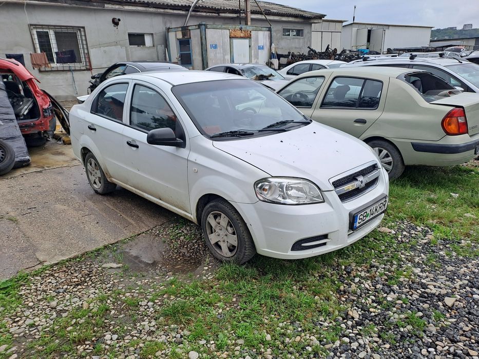 Dezmembrez Chevrolet Aveo 1.2 benzina
