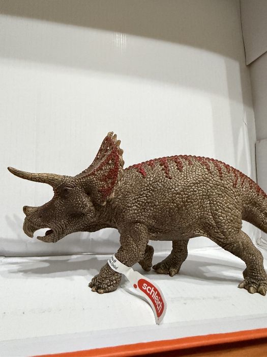 Игрушки Schleich