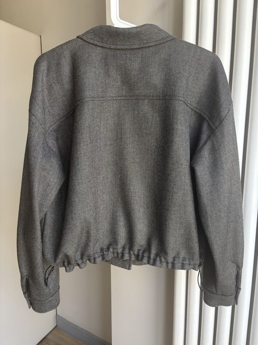 Продам костюм женский