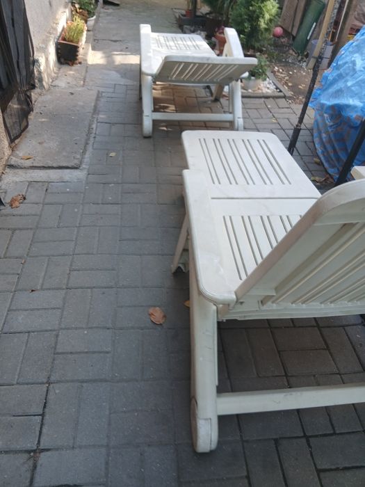Șezlonguri  mari cu roți