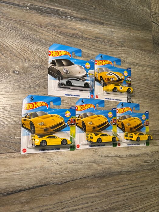 Hot wheels Ferrari/Porsche