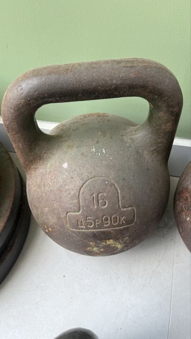 Продам гири 16,24 кг