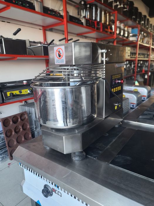 Мешалка Meshalkalar 10 litr sig'imli 5 kg un qoridigan