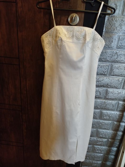 Официална бяла рокля XS/S с дължина до коляното