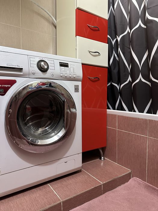 Продается трехкомнатная квартира