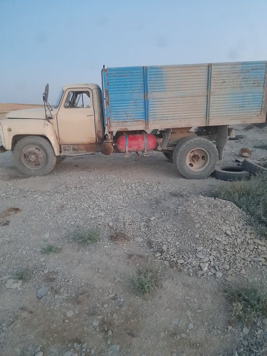 Gaz 53 sotiladi samosval bartavoy