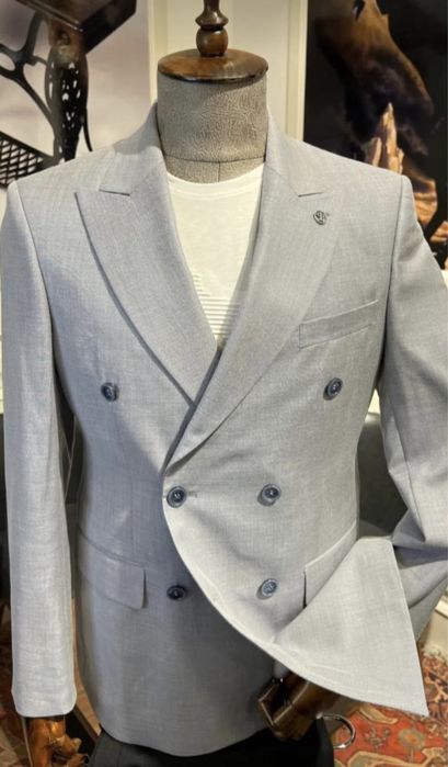 Пиджак Двуботный Итальянский Новый