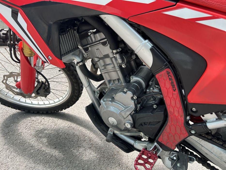Vând Honda CRF 250 LA
