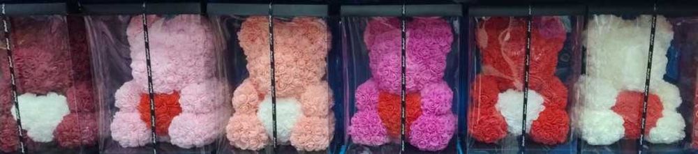 Декоративно мече от рози