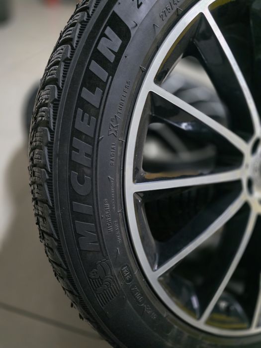 MICHELIN R21 Mersedes Benz