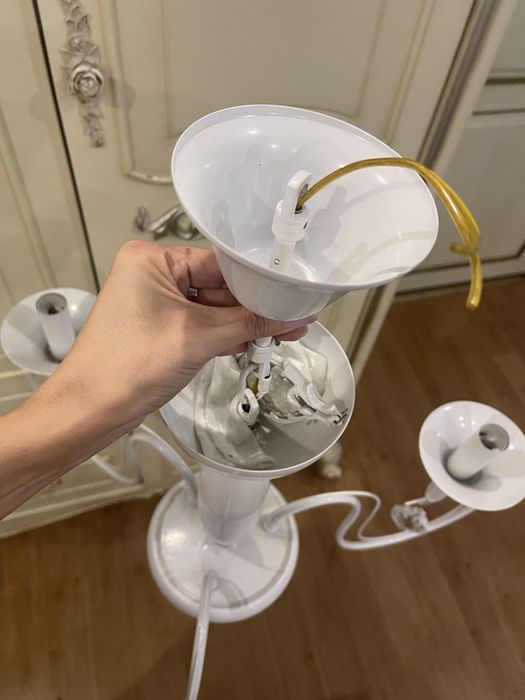 Шикарная люстра Классика