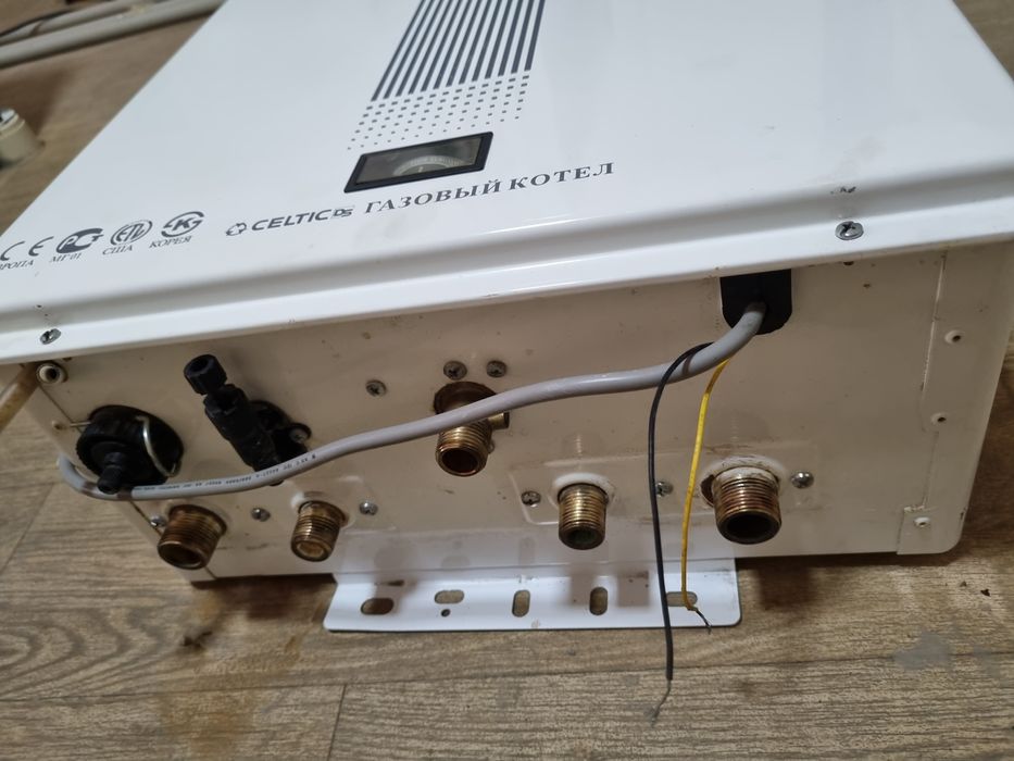 Продам корейский котел Селтик на 160 кв