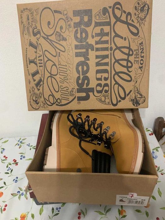 срочно продается брендовая обувь 39 размер