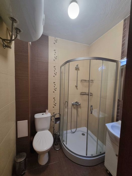 Двустаен апартамент с подземен гараж- Базар Левски