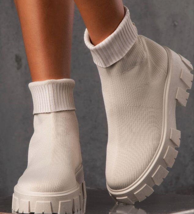 Боти от плат в цвят шампанско