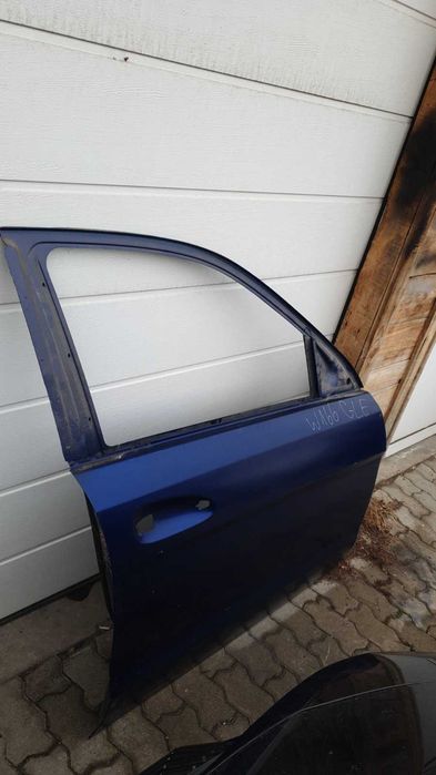 Предна дясна врата за Мерцедес гле 166