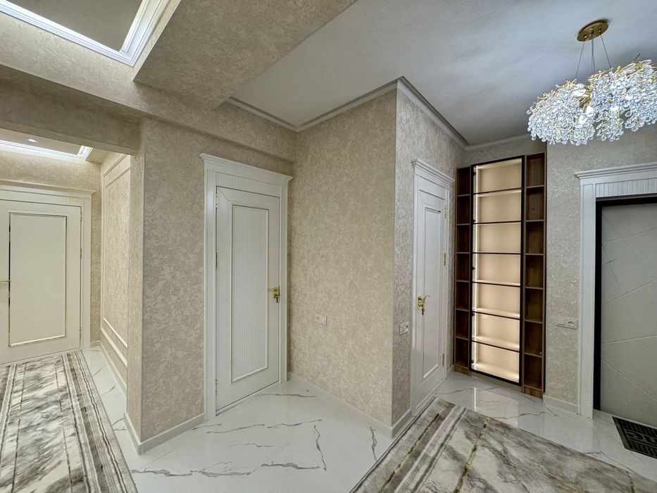 3х комнатная квартира, на 5 этаже. Гагарина.