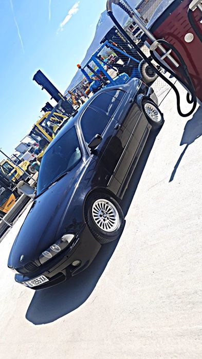 Bmw e39 530d.        .
