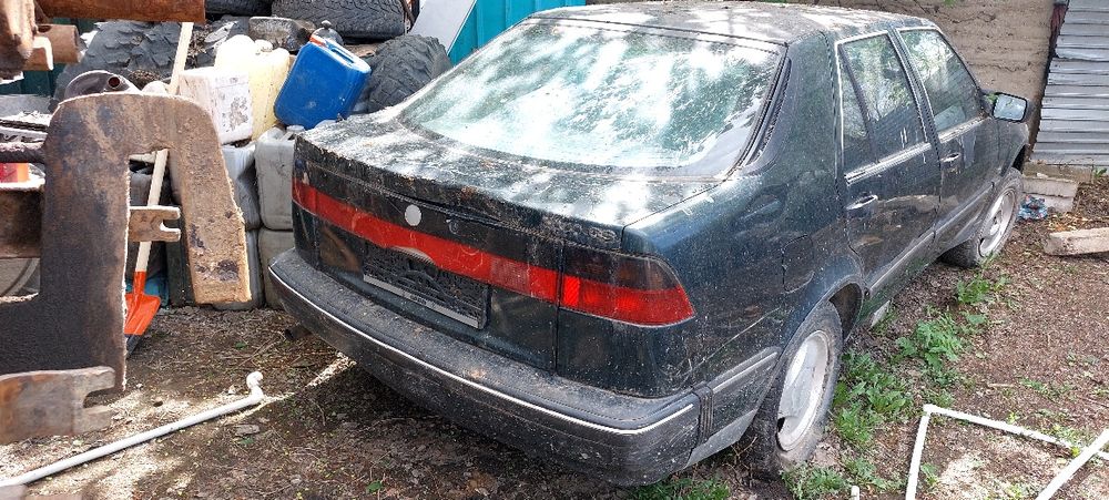Продаётся Saab на востоновление или на разбор