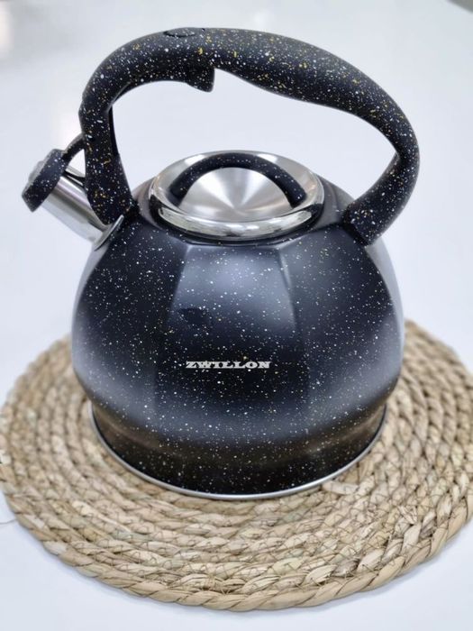 Электрочайник для кухни