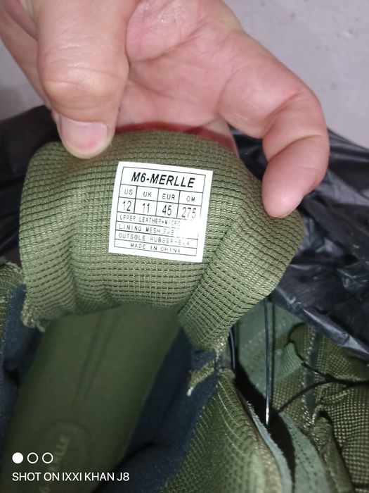 Продам обувь зимнию