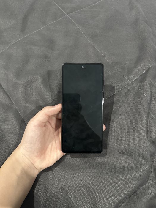 Телефон А 52 самсунг