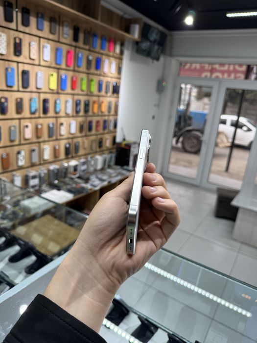 iPhone 15 pro naqd yoki nasiya