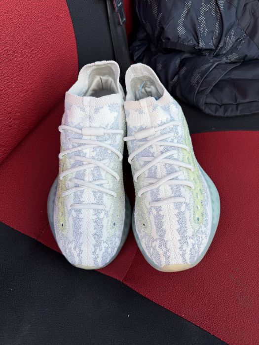 Yezzy boost 380 Alien Blue