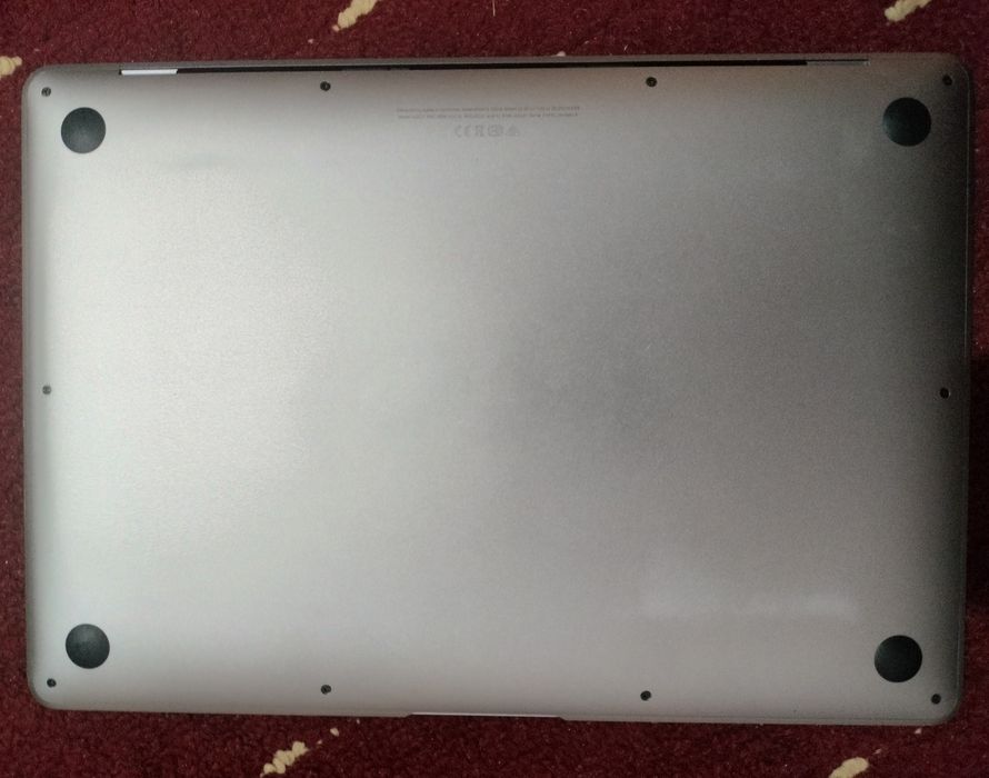 MacBook Air M1 13.3" 8/256 GB Space Gray (LL/A) — Batareya 96%