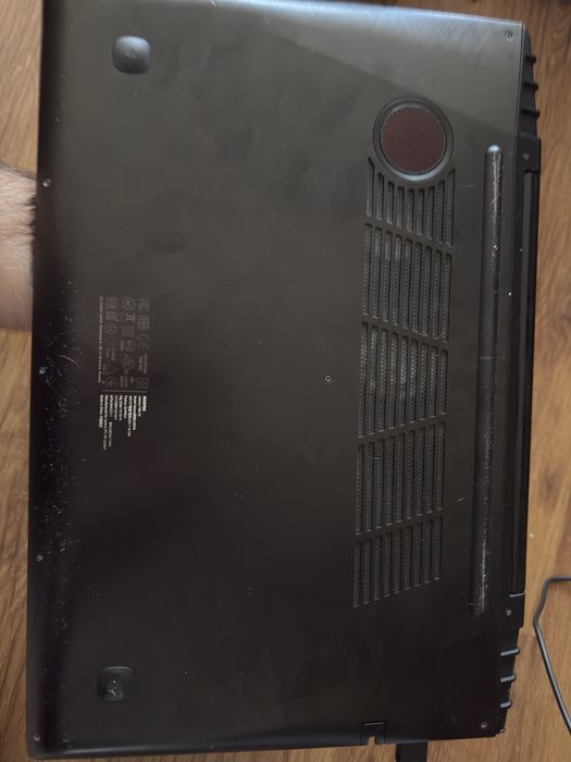 Lenovo Y50-70/ I7 4720HQ/8GB/GTX 860M/256GB SSD