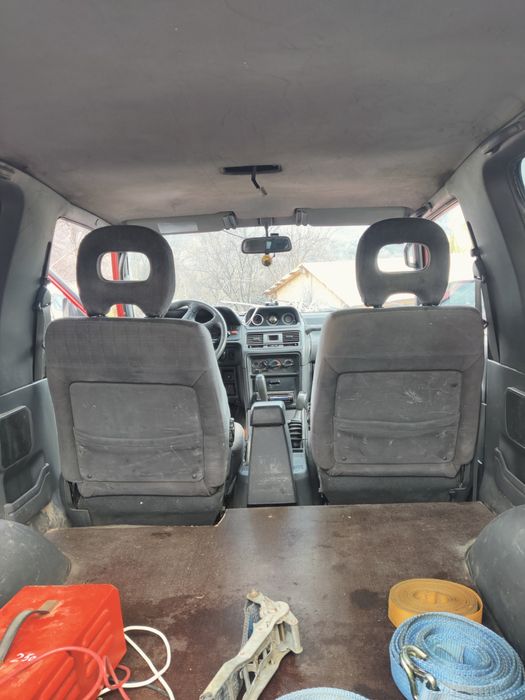 Mitsubishi Pajero Mk2 pregatit pentru offroad scurt autoutilitata