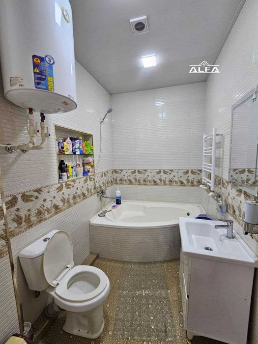 kvartira xonadon uy sotiladi 2 xonali 155m² 7-qavat.