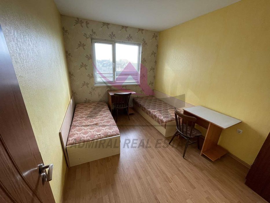 Дава се под наем Четиристаен апартамент в Варна, Лятно кино Тракия - 100 кв.м за 500 € - Снимка #3