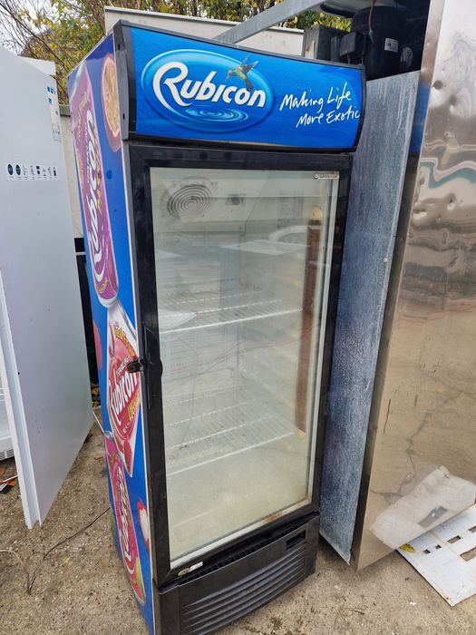 Masa rece, vitrina rece, vitrina rece expunere