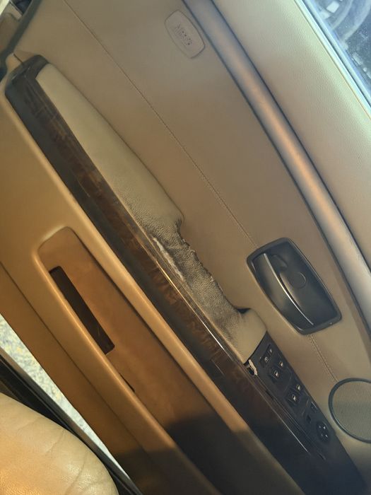 Авто салон бмв е66