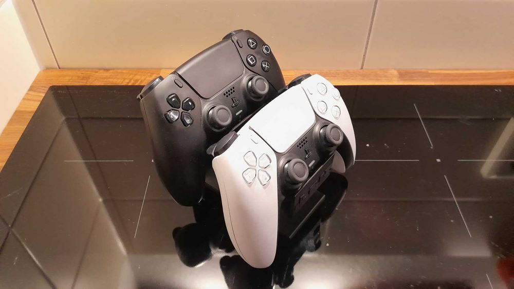 Поставка за PS5 Controller