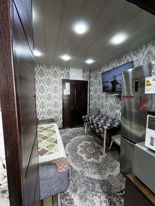 СРОЧНА ПРАДАЁТСА квартира 3 комнитны